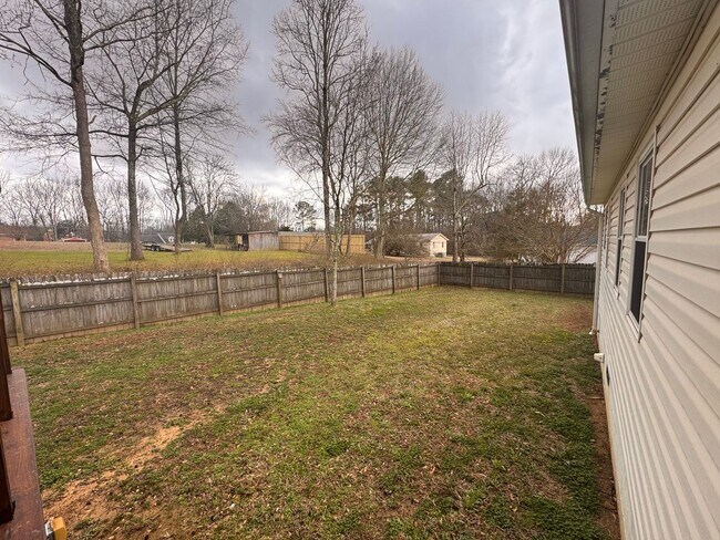 Building Photo - Beautiful Home For Rent in Arab