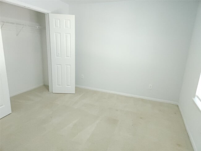 Building Photo - 6519 Gorton Dr