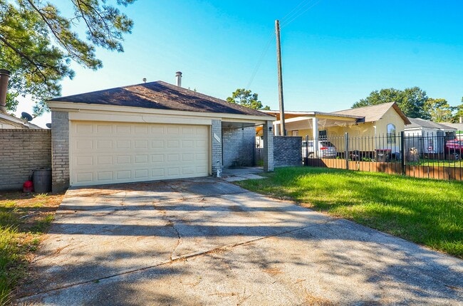 Building Photo - 11866 Greenloch Ln