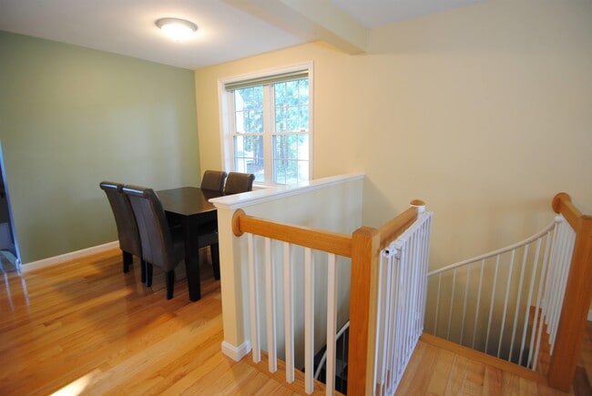 Building Photo - 81 Barrington Ave