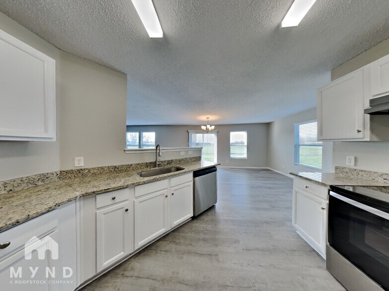 Building Photo - 8431 Adams Mills Pl