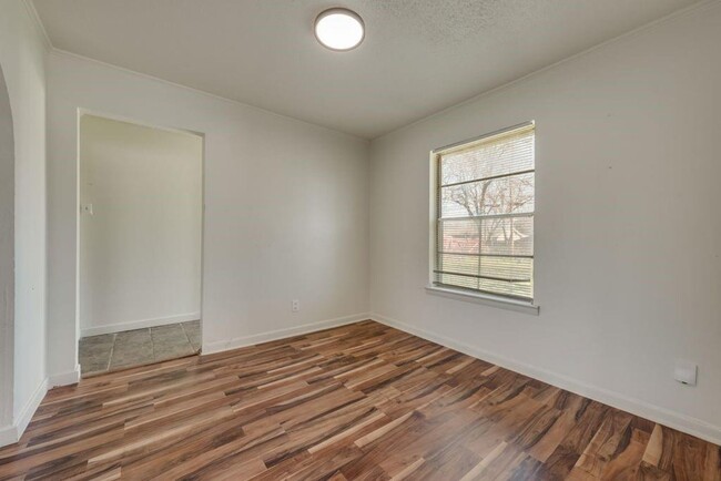 Building Photo - For Lease – Newly Renovated Home in the He...