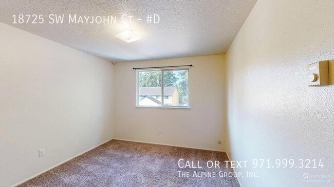 Building Photo - 18725 SW Mayjohn Ct