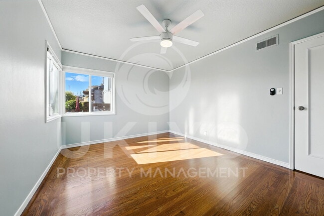 Building Photo - 4159 Midvale Ave