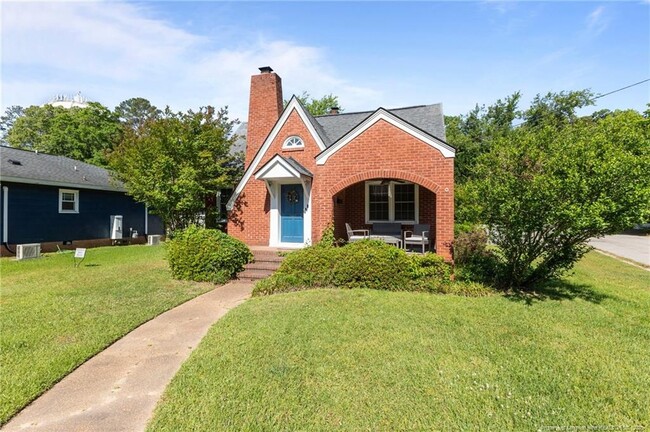 Building Photo - 207 N Virginia Ave