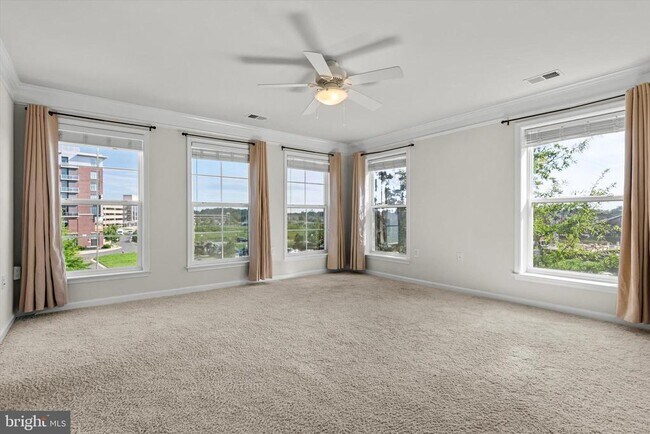 Building Photo - 3073 Rittenhouse Cir