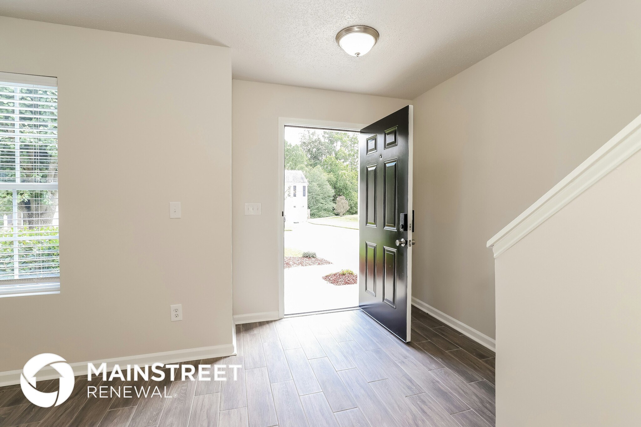 Building Photo - 2114 Gramercy Park Dr