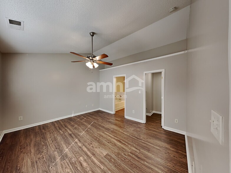 Building Photo - 15006 Jerpoint Abby Dr