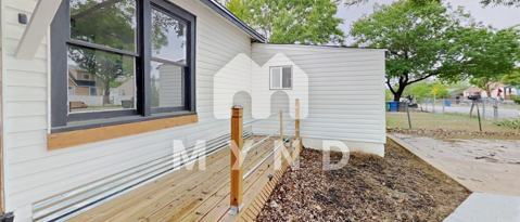 Building Photo - 1110 Clower-