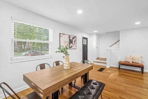 Building Photo - 2938 Sherwood Rd