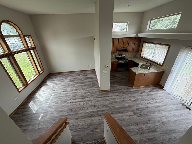 Building Photo - 4541 Brookmeadow Ct SE