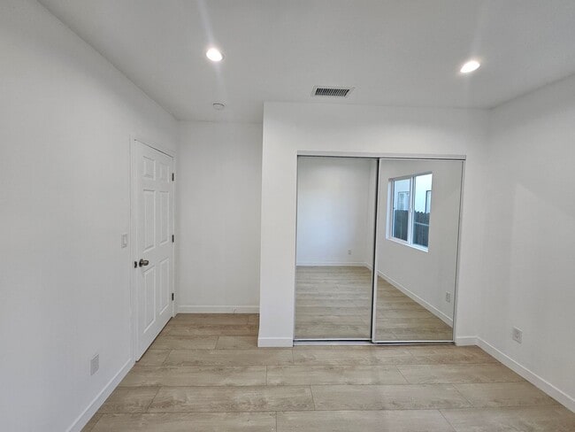Building Photo - Saticoy Properties