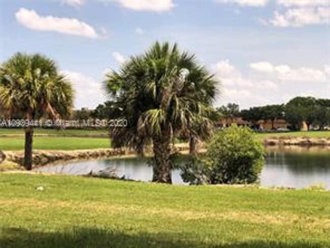 Building Photo - 6231 SW 138th Ct