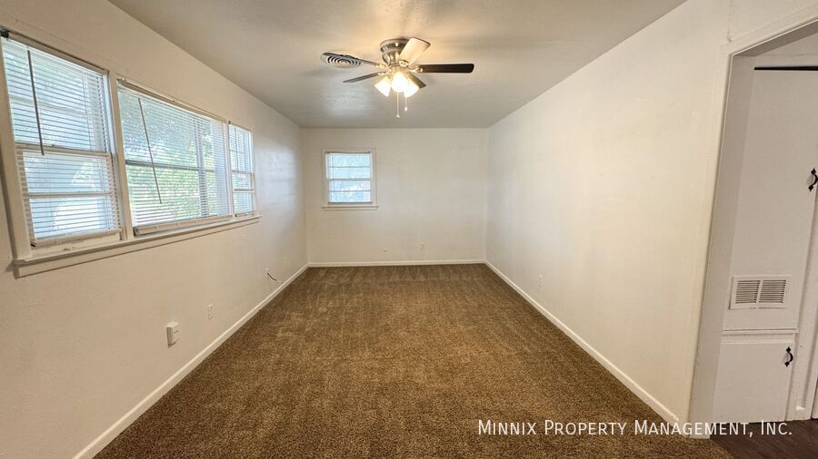 Building Photo - 4411 31st St