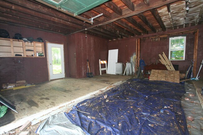 Building Photo - 47 Mt Vernon St