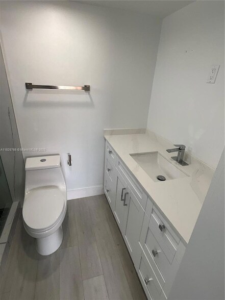 Building Photo - 2775 W 62nd St