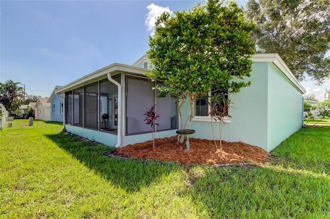 Building Photo - 1008 Heron Ct