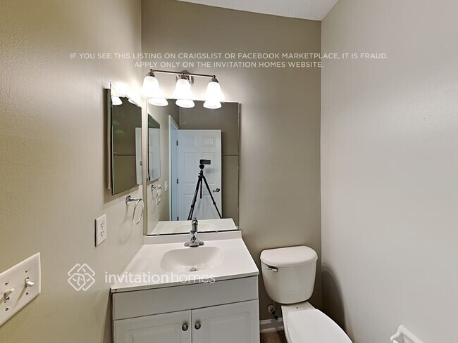 Building Photo - 708 Spruce Pine Ln