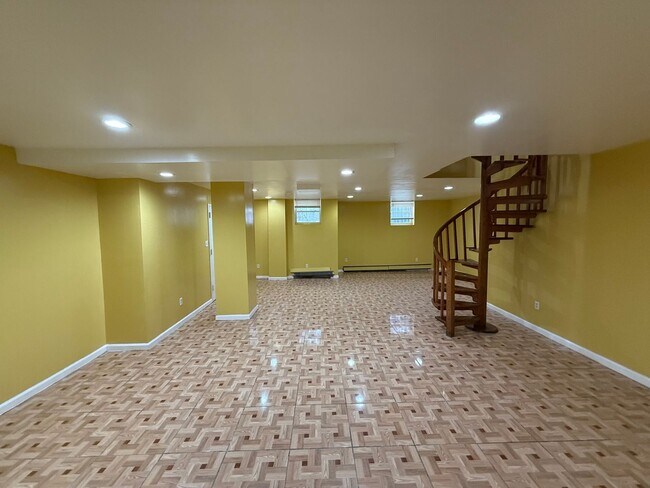 Building Photo - 63-11 110th St