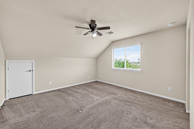 Building Photo - 2931 Oakdale Landing Ct
