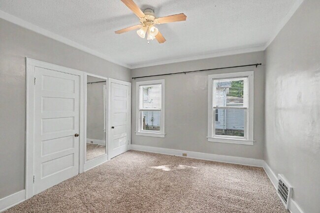 Building Photo - Charming 3 Bed, 1 Bath Rental in Downtown Bay City - $1250/month