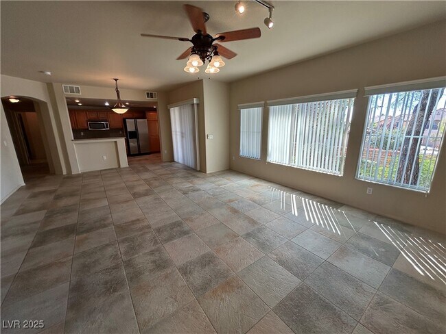 Building Photo - 11855 Portina Dr