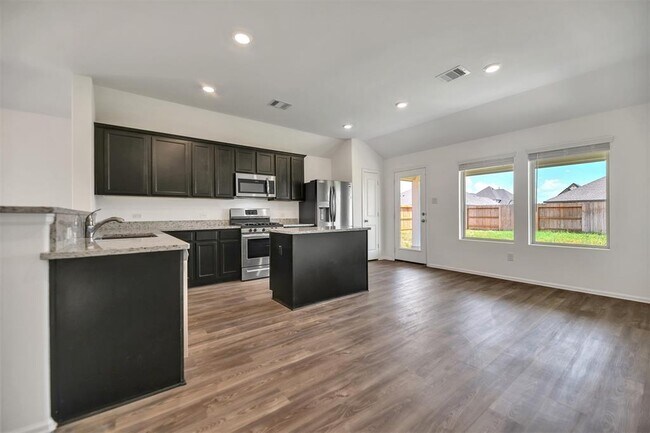 Building Photo - 7303 Keechi Pl