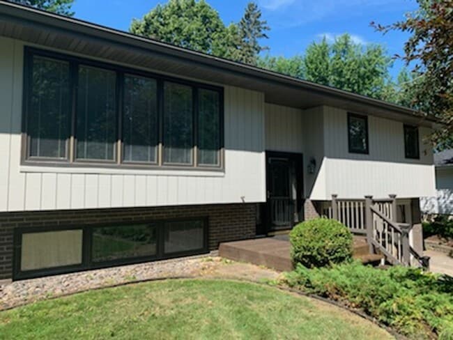 Building Photo - Beautiful 3 Bedroom Home in Middleton