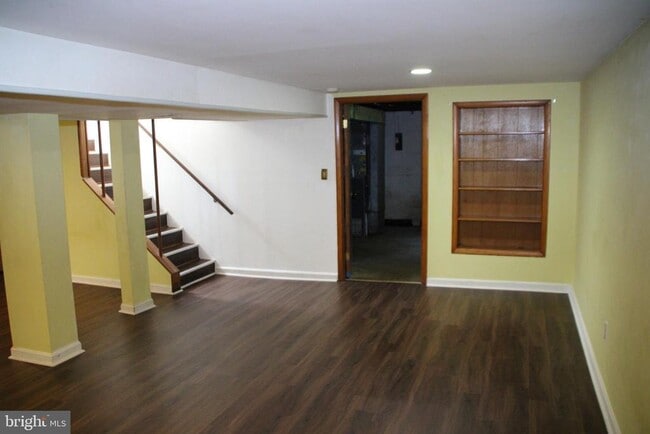 Building Photo - 12010 Ashley Dr
