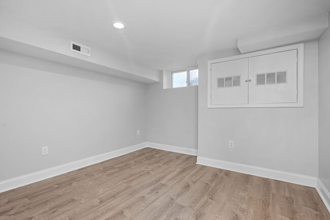 Building Photo - 2815 Orleans St