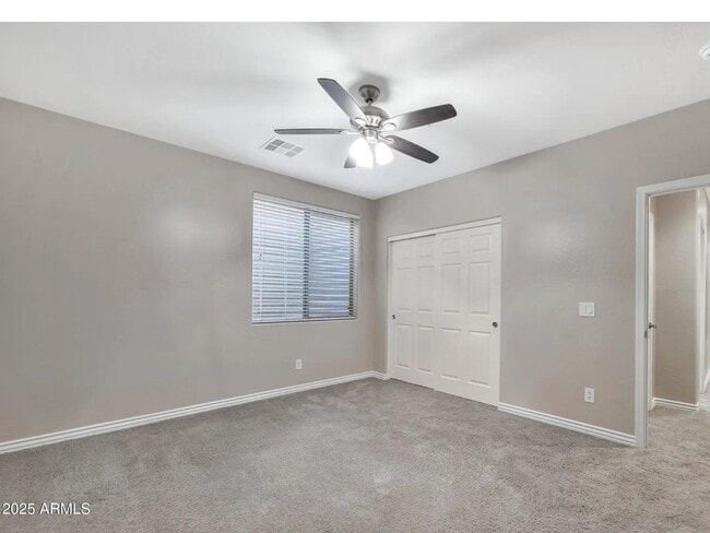Building Photo - 3220 N 136th Dr