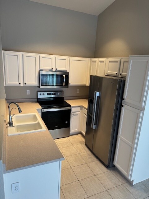 Building Photo - 1706 E Lindrick Dr