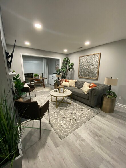 Building Photo - 10300 Appalachian Cir