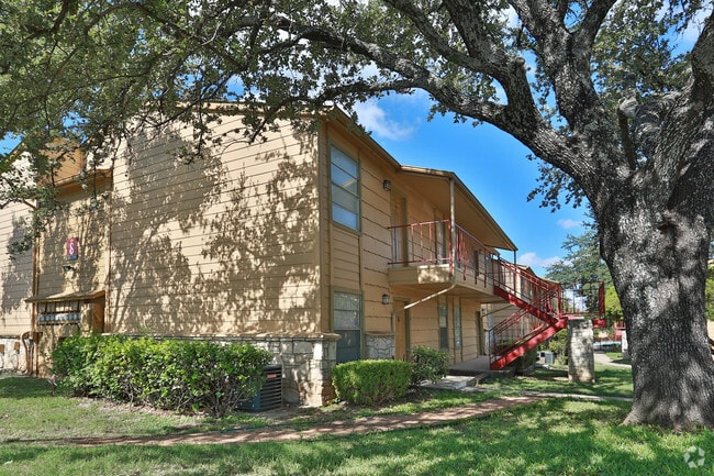 Building Photo - University Cove Apartments