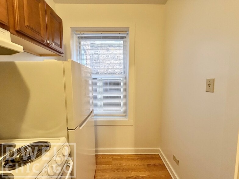 Building Photo - 1820 N Humboldt Blvd