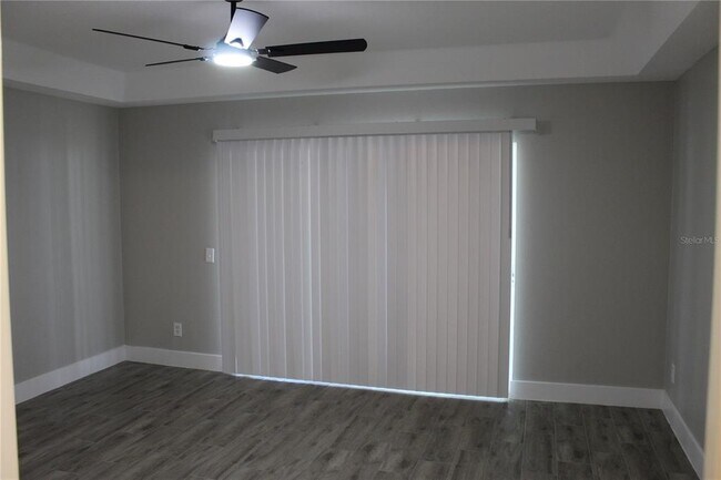 Building Photo - 16111 Stags Leap Dr