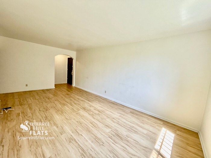 Building Photo - 5712 Phillips Ave