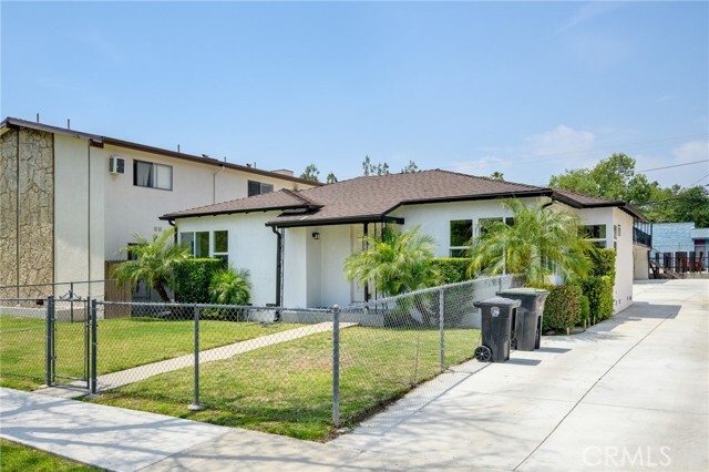 Primary Photo - 1007 W Angeleno Ave