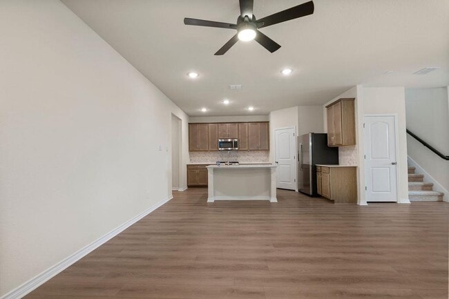 Building Photo - 108 Woodrow Ln