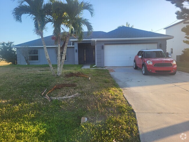 Building Photo - 3238 NW 15th Ln