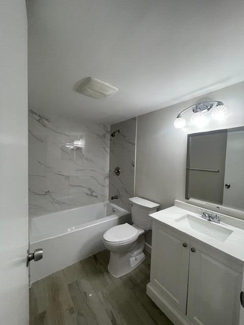Building Photo - 208 Foxtail Dr