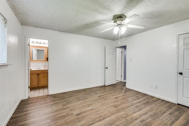 Building Photo - 6036 Kary Lynn Dr S