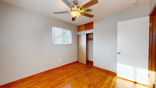 Building Photo - 7405 Marlborough Ave