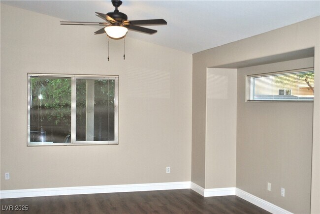 Building Photo - 9955 Burton Lake Ct