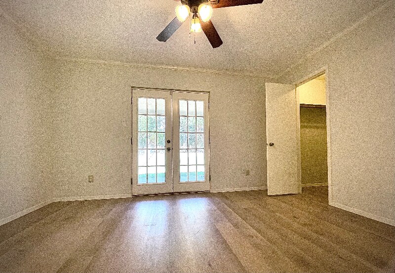 Building Photo - 922 Terry Trail