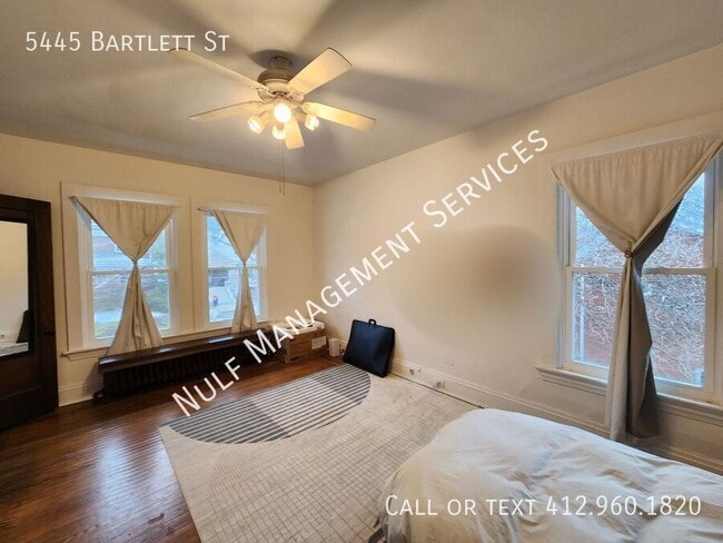 Building Photo - 5445 Bartlett St