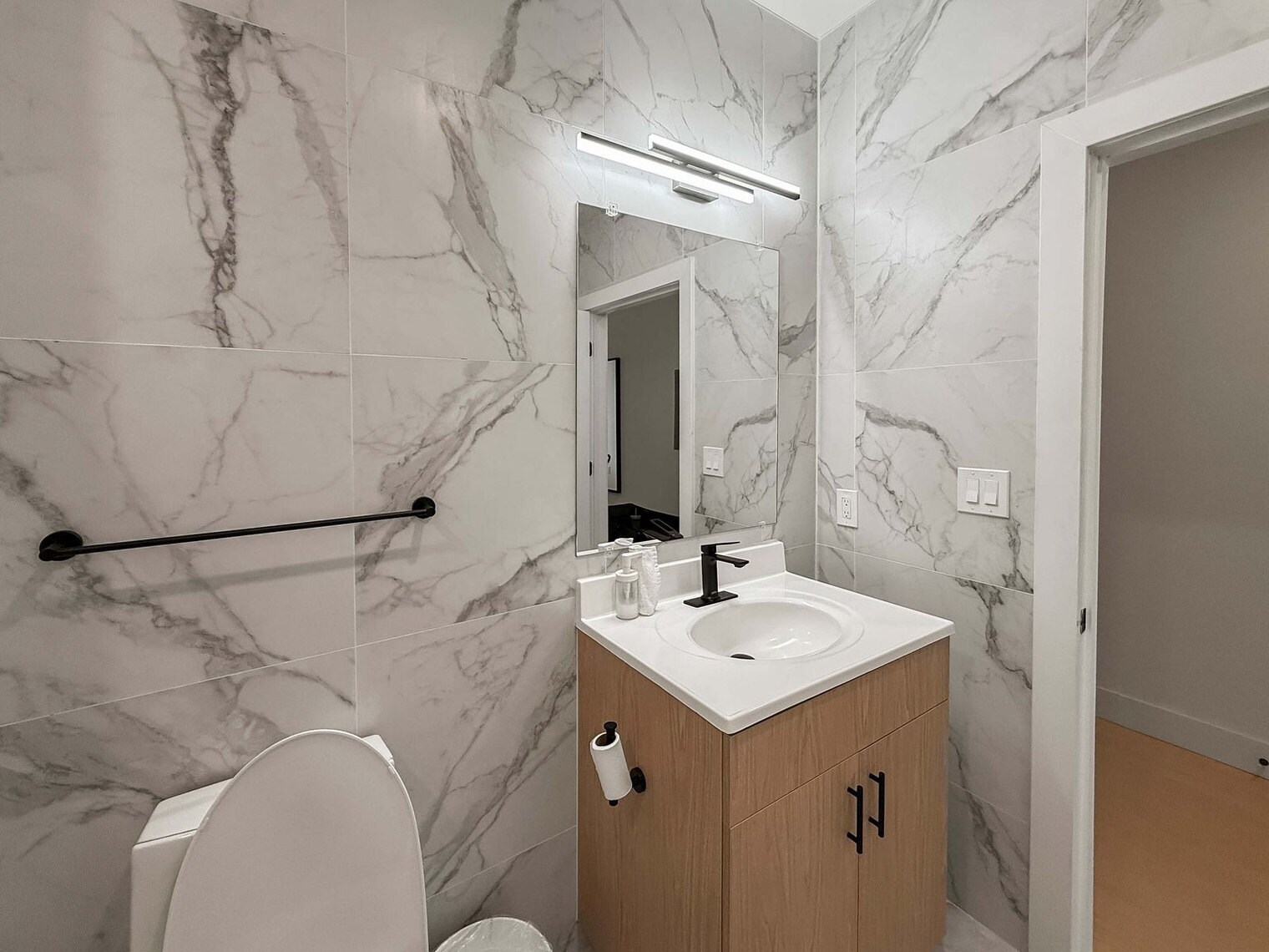 Building Photo - 1247 N 2nd St