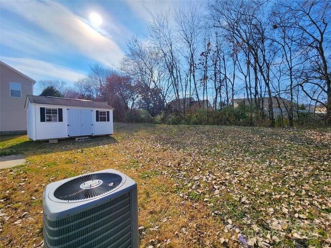 Building Photo - 4958 Astonshire Ln