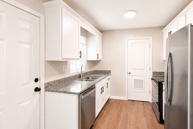 Building Photo - Beautiful 3-Bedroom Home with Private Patio!