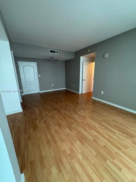 Building Photo - 500 NE 29th St